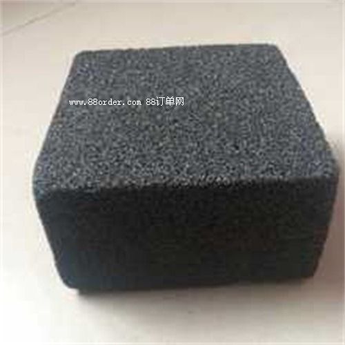 黑色水泥發(fā)泡板