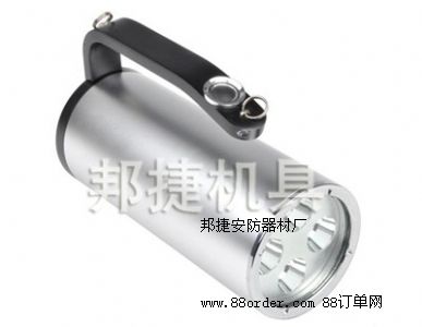 礦用防爆探照燈