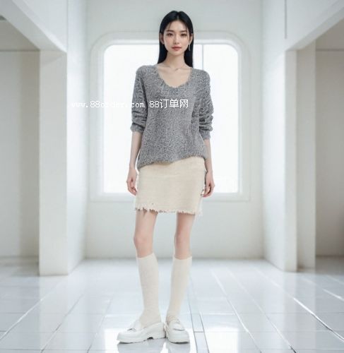 溫碧霞自創(chuàng)IRENENA服裝法式編織小香風半身裙