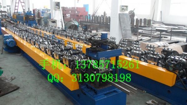 廠家直銷門框機(jī)