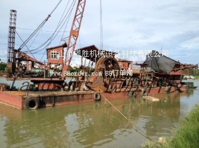 淘金船 挖沙船 吸沙船 鏈斗淘金船