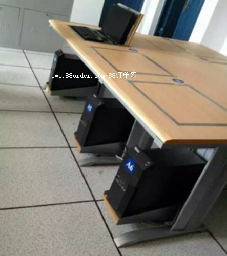 手動液晶屏翻轉(zhuǎn)器