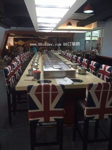 寧鄉(xiāng)自助小火鍋設(shè)備 自助旋轉(zhuǎn)小火鍋設(shè)備